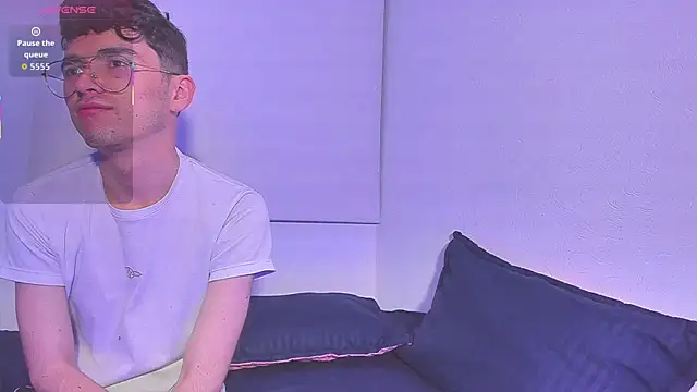 dani angel dark online show from 24, 11, 2025