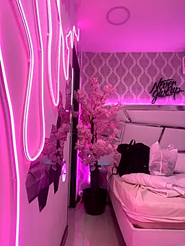 Snapshot of DevoraCarther chatting on 23, 10, 2025 DevoraCarther online show from 23, 10, 2025