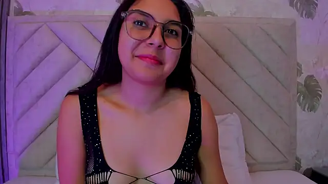 Snapshot of Lexy-Sweet1 chatting on 6, 11, 2025 Lexy-Sweet1 online show from 6, 11, 2025