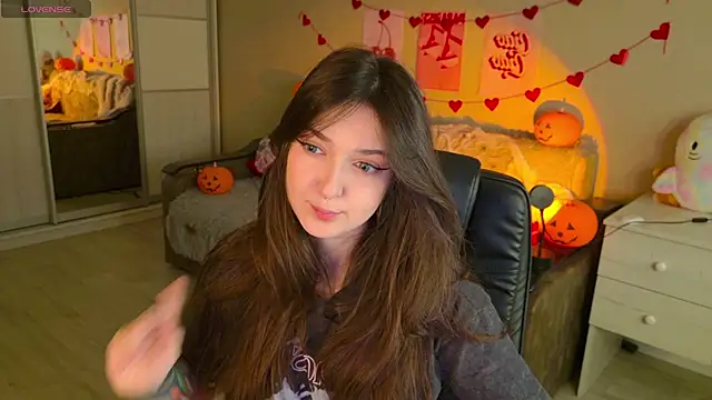 BellaSink online show from 4, 11, 2025