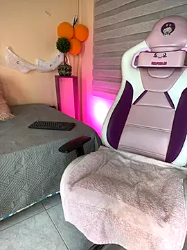 Snapshot of Meggie_ chatting on 4, 11, 2025 Meggie online show from 4, 11, 2025