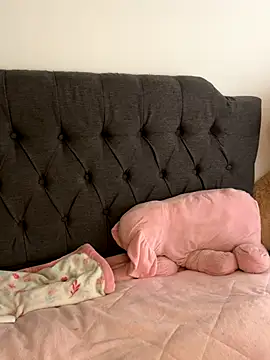 MiaSofia   online show from 27, 10, 2025