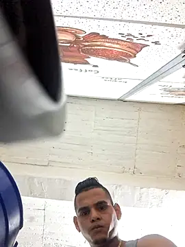 Daiberrubio online show from 27, 10, 2025