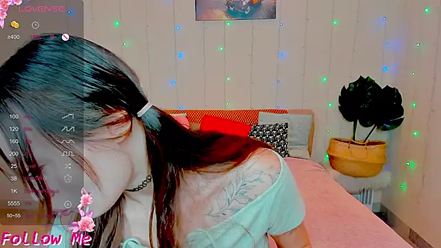 honeybuns lizzy online show from 18, 10, 2025