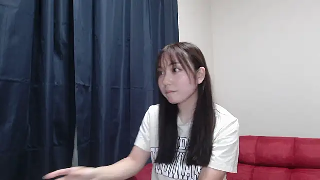 Snapshot of erika_chikensuki chatting on 15, 10, 2025 erika chikensuki online show from 15, 10, 2025