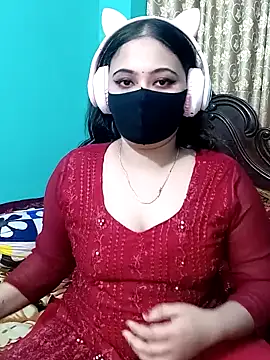 Snapshot of Porimoni22 chatting on 5, 2, 2026 Porimoni22 online show from 5, 2, 2026