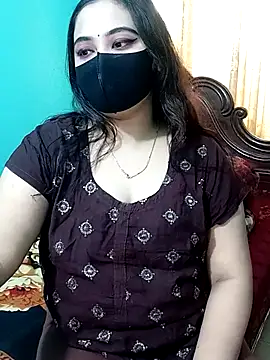 Snapshot of Porimoni22 chatting on 6, 2, 2026 Porimoni22 online show from 6, 2, 2026