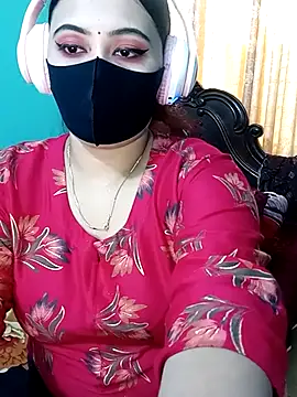 Snapshot of Porimoni22 chatting on 7, 2, 2026 Porimoni22 online show from 7, 2, 2026