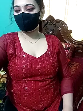 Snapshot of Porimoni22 chatting on 18, 2, 2026 Porimoni22 online show from 18, 2, 2026