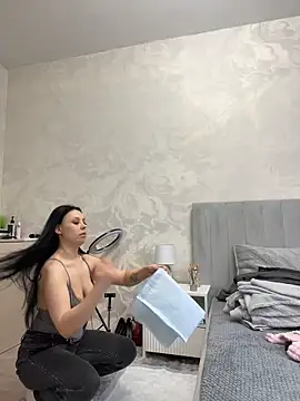 Snapshot of ChloeBrut chatting on 14, 5, 2026 ChloeBrut online show from 14, 5, 2026