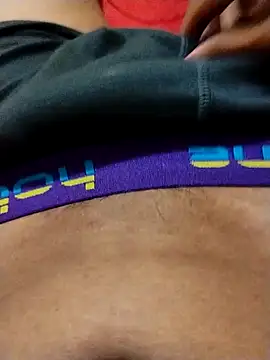 Snapshot of jojoneedmoney chatting on 15, 10, 2025 jojoneedmoney online show from 15, 10, 2025