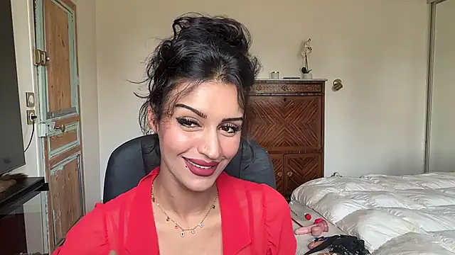 Snapshot of Lailawick chatting on 15, 7, 2026 Lailawick online show from 15, 7, 2026