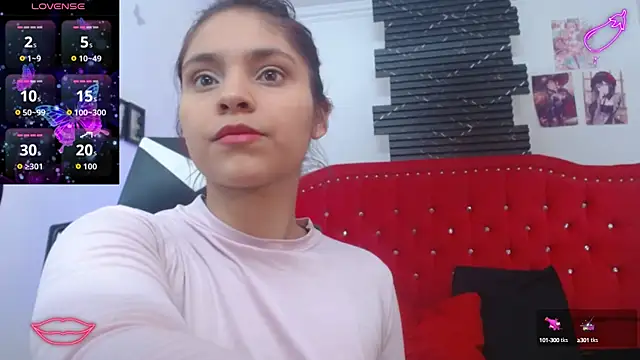 Snapshot of emma_lenox chatting on 17, 10, 2025 emma lenox online show from 17, 10, 2025