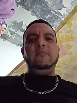 Snapshot of Cogelonregio chatting on 4, 8, 2026 Cogelonregio online show from 4, 8, 2026