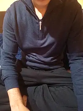 esmermoon online show from 5, 2, 2026