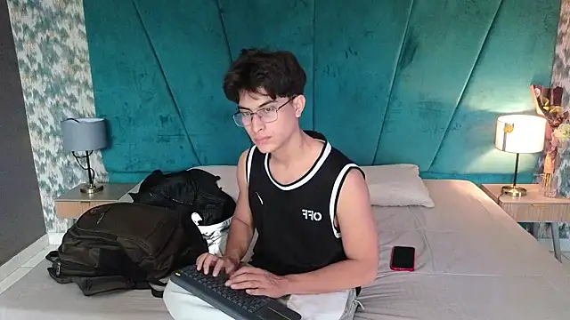 Aaron Eze online show from 26, 2, 2026