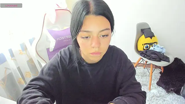 Midori rosse online show from 12, 1, 2026