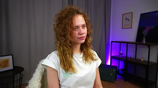 Snapshot of SageRodocker chatting on 14, 11, 2025 SageRodocker online show from 14, 11, 2025