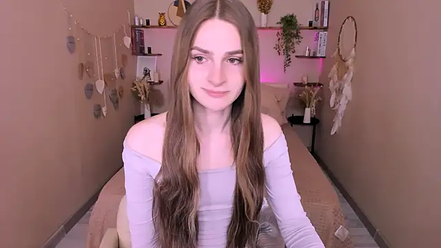 Snapshot of RoxyMorris chatting on 6, 5, 2026 RoxyMorris online show from 6, 5, 2026