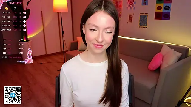 Yasmin Kass online show from 22, 4, 2026