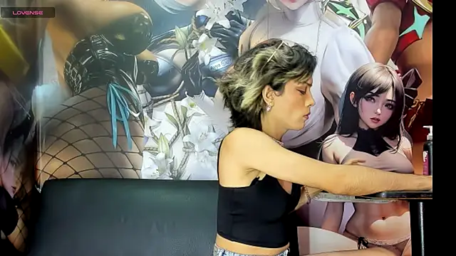 wild-cat-hot online show from 1, 11, 2025