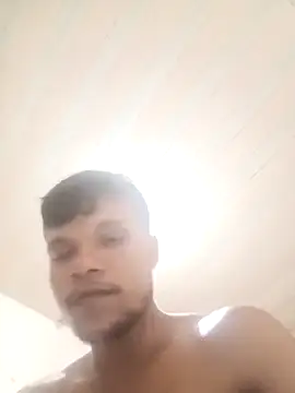 Snapshot of bullamon6549 chatting on 23, 10, 2025 bullamon6549 online show from 23, 10, 2025