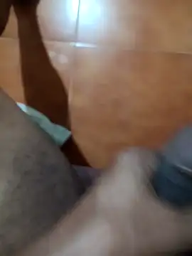 Snapshot of bullamon6549 chatting on 1, 11, 2025 bullamon6549 online show from 1, 11, 2025