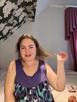 Snapshot of GoldMuse chatting on 18, 10, 2025 GoldMuse online show from 18, 10, 2025