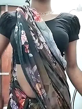 Snapshot of Ratri-Biswas chatting on 21, 4, 2026 Ratri-Biswas online show from 21, 4, 2026