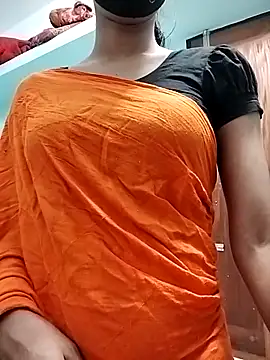 Snapshot of Ratri-Biswas chatting on 1, 5, 2026 Ratri-Biswas online show from 1, 5, 2026