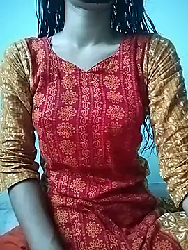 Snapshot of Ratri-Biswas chatting on 15, 5, 2026 Ratri-Biswas online show from 15, 5, 2026