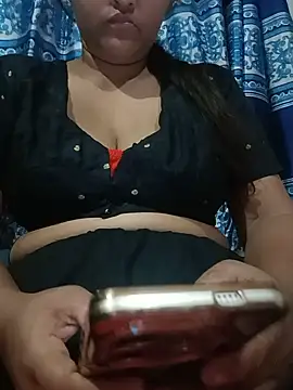 Snapshot of Fucking_Moni chatting on 3, 6, 2026 Fucking Moni online show from 3, 6, 2026