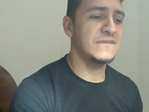 Snapshot of DarkTheKing chatting on 19, 10, 2025 DarkTheKing online show from 19, 10, 2025