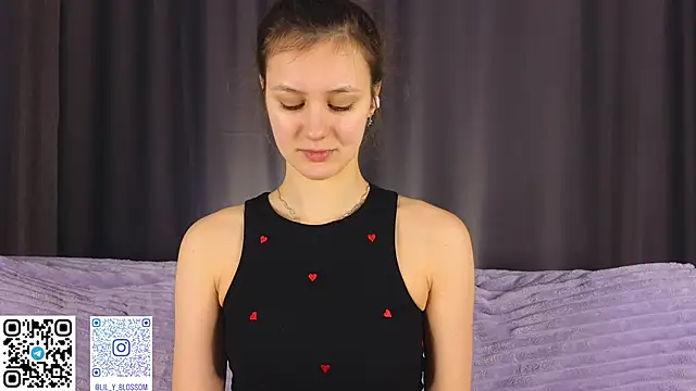 Snapshot of FoxFever chatting on 7, 1, 2026 FoxFever online show from 7, 1, 2026