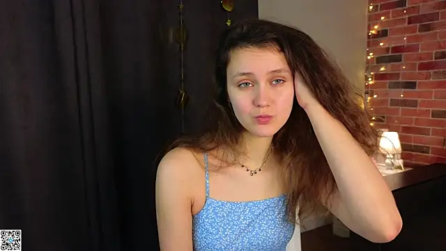 Snapshot of FoxFever chatting on 15, 2, 2026 FoxFever online show from 15, 2, 2026