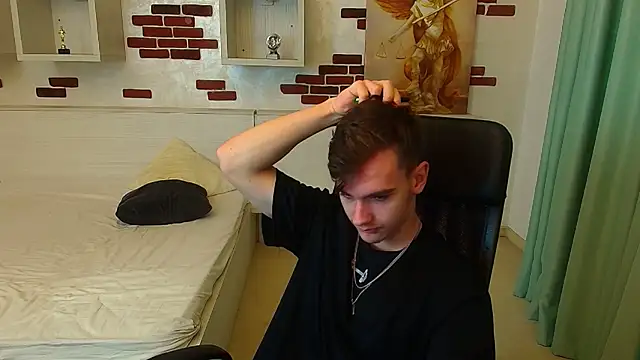 BradyFlint online show from 4, 12, 2025