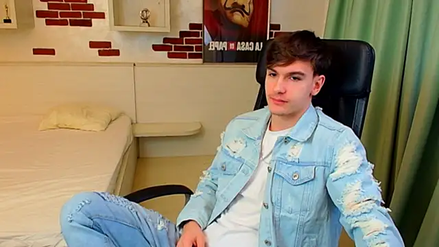 BradyFlint online show from 8, 3, 2026