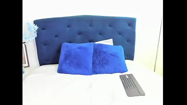 Snapshot of Scarlett_Glows1 chatting on 27, 10, 2025 Scarlett Glows1 online show from 27, 10, 2025