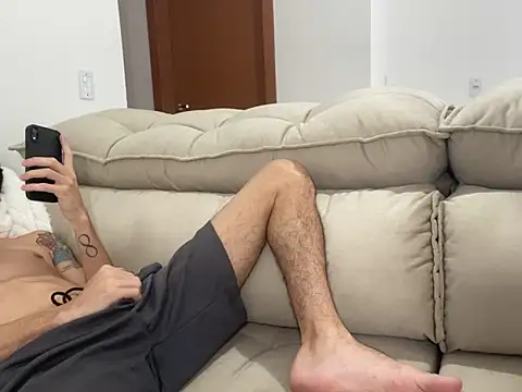 leozin01 online show from 3, 4, 2026