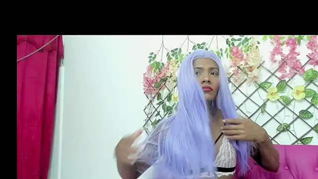 stefany bitch online show from 22, 10, 2025