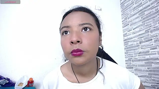 Zoe Rider online show from 7, 11, 2025