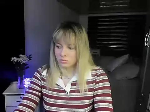 Snapshot of Maria_julissa1 chatting on 8, 8, 2026 Maria julissa1 online show from 8, 8, 2026