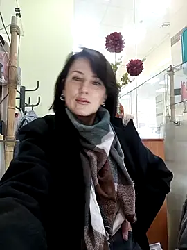 Luna 7777 online show from 12, 11, 2025