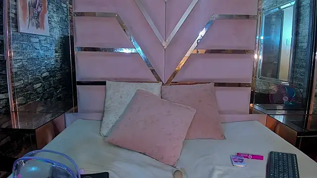 talialadyx online show from 5, 11, 2025