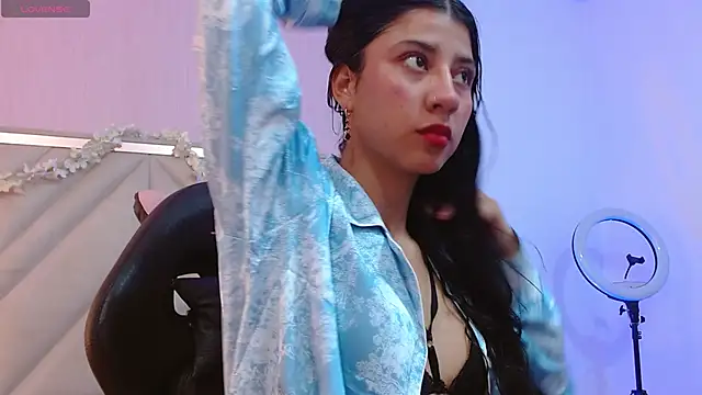 Adisson Tay online show from 20, 11, 2025