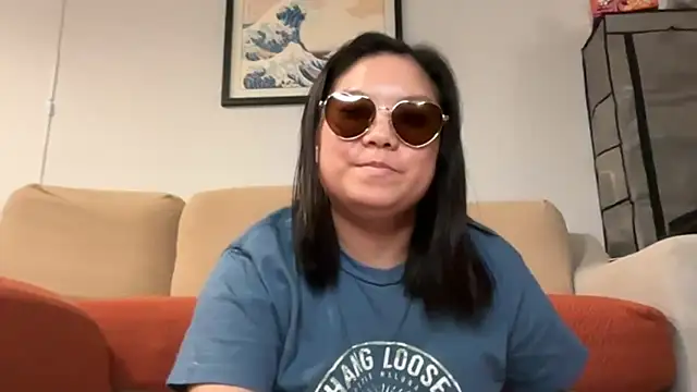 SweetBunny94 online show from 14, 5, 2026