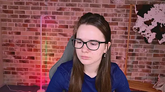 May Bloom online show from 6, 3, 2026