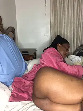 Hotcougar online show from 30, 11, 2025