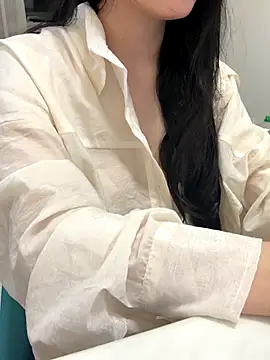 Minhee22 online show from 10, 11, 2025