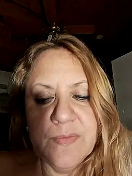Snapshot of JennyInVegas chatting on 11, 6, 2026 JennyInVegas online show from 11, 6, 2026